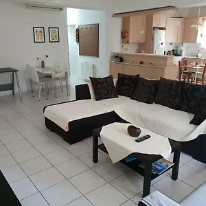  Apartment Spacious With Large Balcony Greece